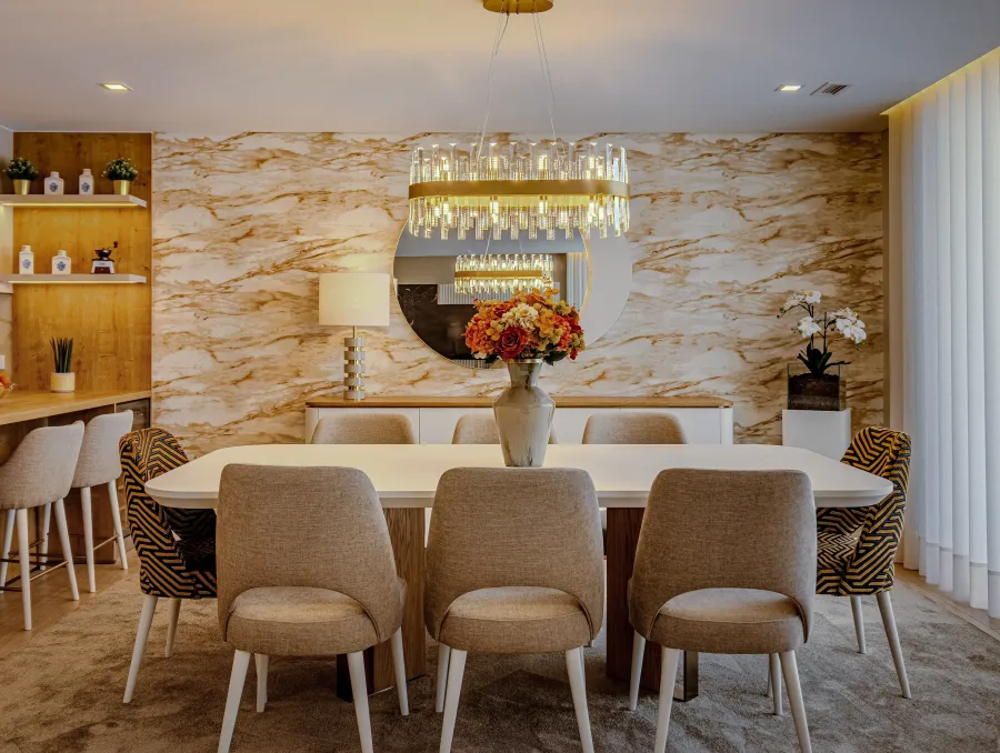 Fotografia da sala de jantar com tons neutros 